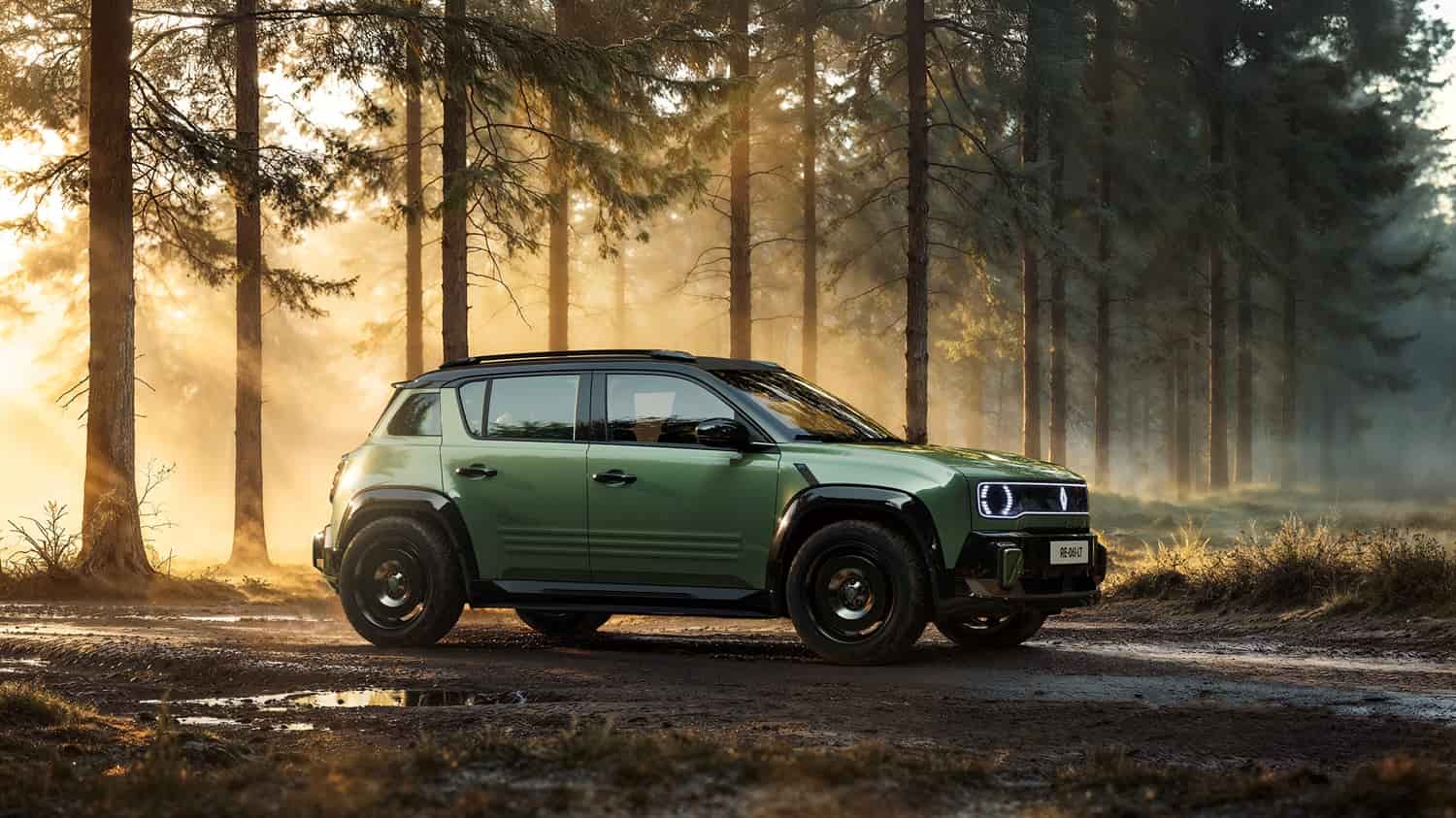 מבט מהצד על רכב קונספט רנו 4 Savane בנסיעה ביער