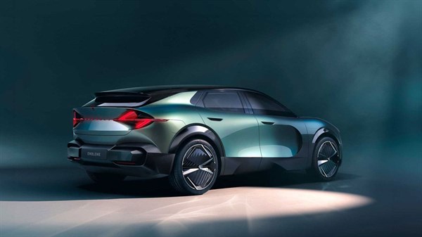 מבט מאחור על רכב קונספט רנו Emblème