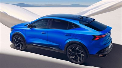 מבט מאחור על רכב בגרסת Alpine Atelier