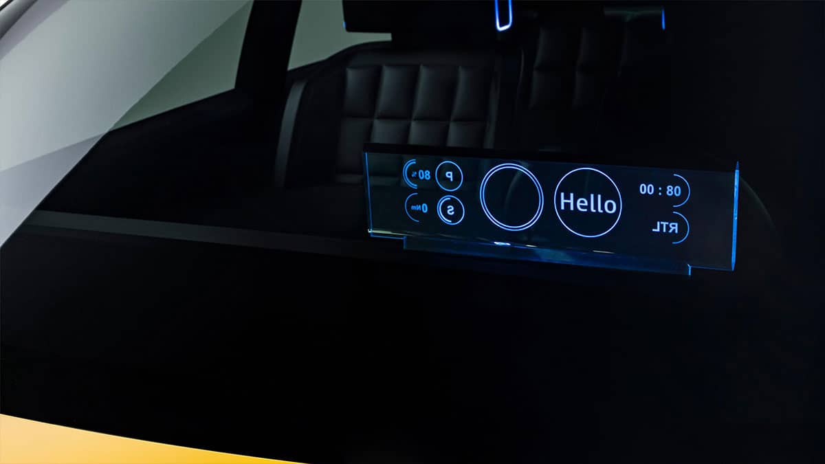 מבט מקרוב על פרטים בפנים רכב הקונספט R5 E-Tech החשמלי